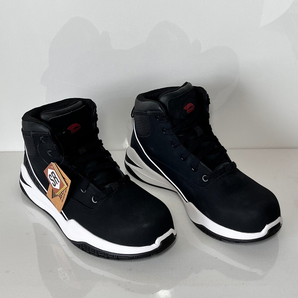 Avenger Reaction Work Mid boots